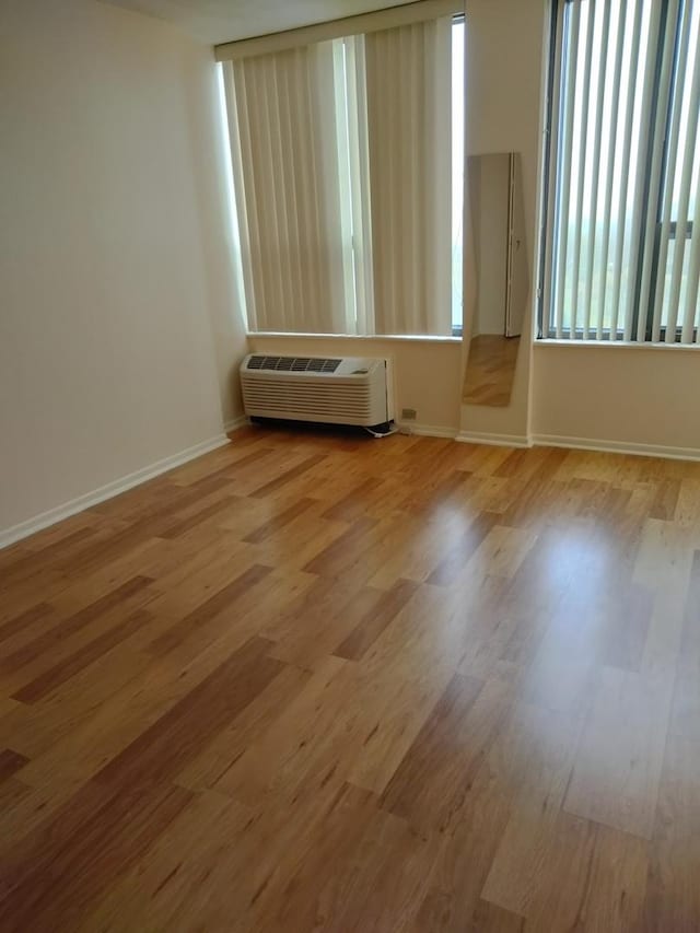 5100 N Marine Dr Unit 9F, Chicago, IL 60640 - photo 6