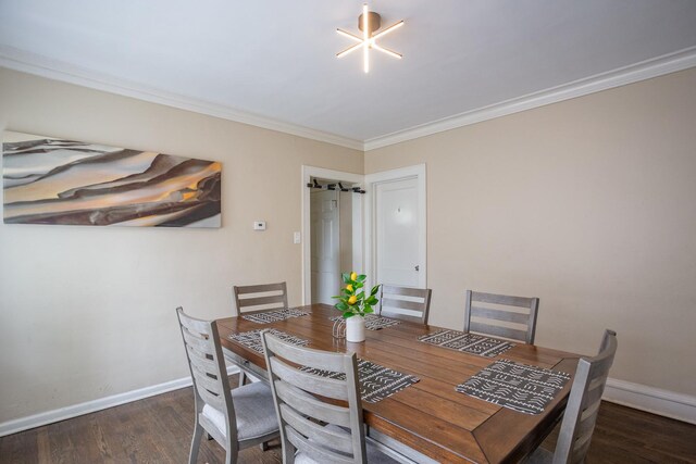 9226 S Ellis Ave, Chicago, IL 60619 - dining space featuring ornamental molding, wood finished floors, and baseboards