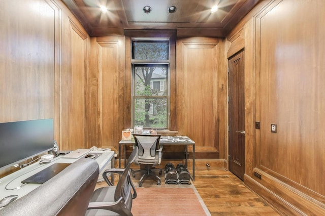 6535 N Tower Circle Dr, Lincolnwood, IL 60712 - office area with wood finished floors and wooden walls