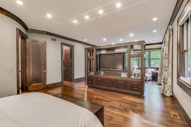 6535 N Tower Circle Dr, Lincolnwood, IL 60712 - bedroom featuring dark wood-style flooring, baseboards, recessed lighting, and crown molding