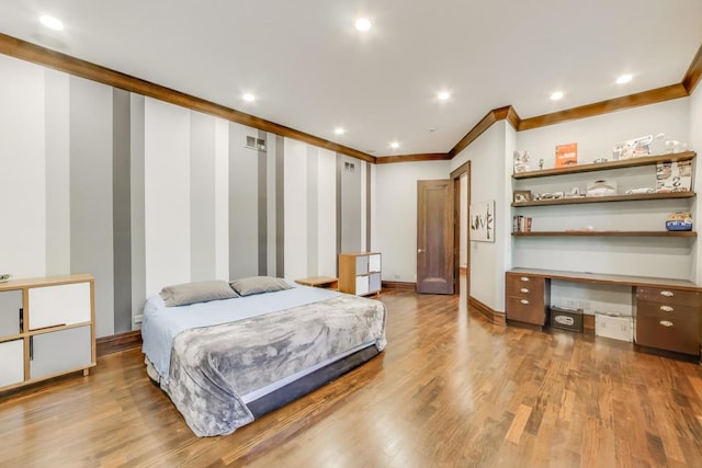 6535 N Tower Circle Dr, Lincolnwood, IL 60712 - bedroom featuring crown molding, wood finished floors, recessed lighting, and baseboards