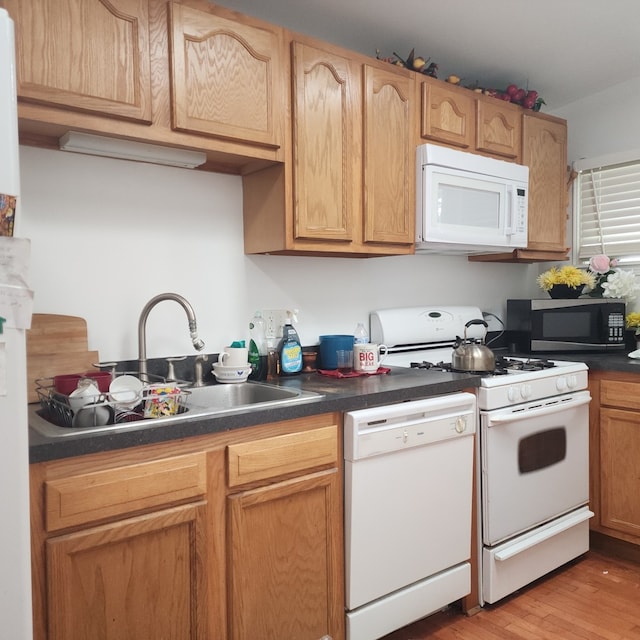 7826 W 98th Pl, Hickory Hills, IL 60457 - photo 22