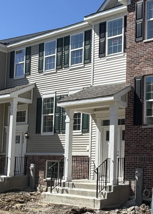 3709 Neubauer Cir Unit 105, Lindenhurst, IL 60046 - view of front facade with brick siding