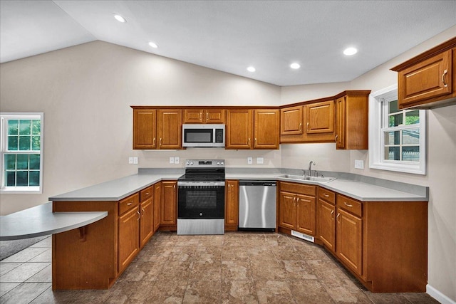 1656 N Franklin St, Danville, IL 61832 - photo 5