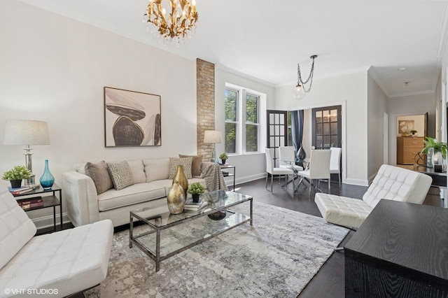 2328 N Oakley Ave Unit 2E, Chicago, IL 60647 - living room featuring a chandelier, baseboards, wood finished floors, and crown molding