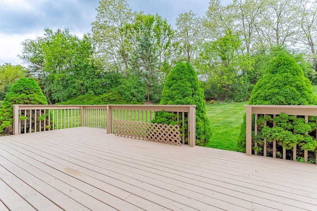 25410 N Cayuga Trl, Lake Barrington, IL 60010 - deck featuring a yard