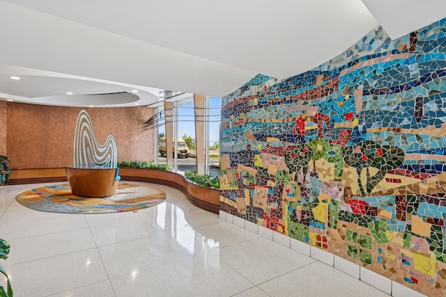 6301 N Sheridan Rd Unit 17J, Chicago, IL 60660 - community lobby featuring recessed lighting