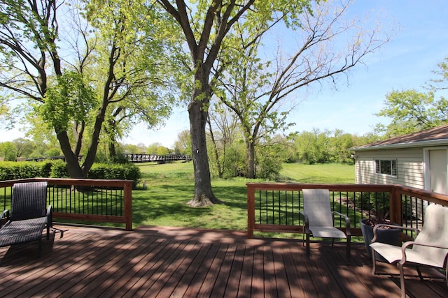 1188 Cypress Ln, Elk Grove Village, IL 60007 - wooden terrace with a yard