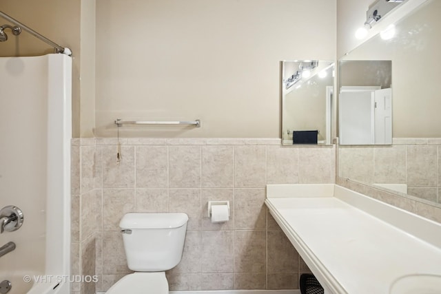 1119 Orangery Ct, Carol Stream, IL 60188 - bathroom with tile walls, wainscoting, vanity, and  shower combination