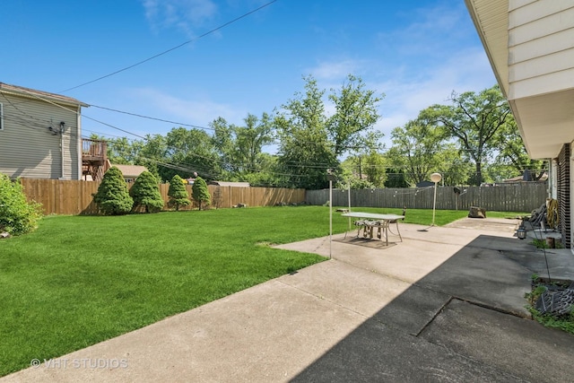 1826 E Tano Ln, Mount Prospect, IL 60056 - fenced backyard featuring a patio area