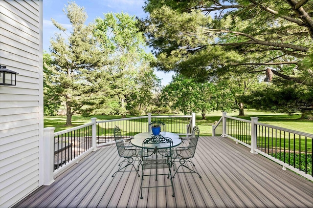19423 Lakeside Ln, Bloomington, IL 61705 - deck featuring a lawn and outdoor dining space