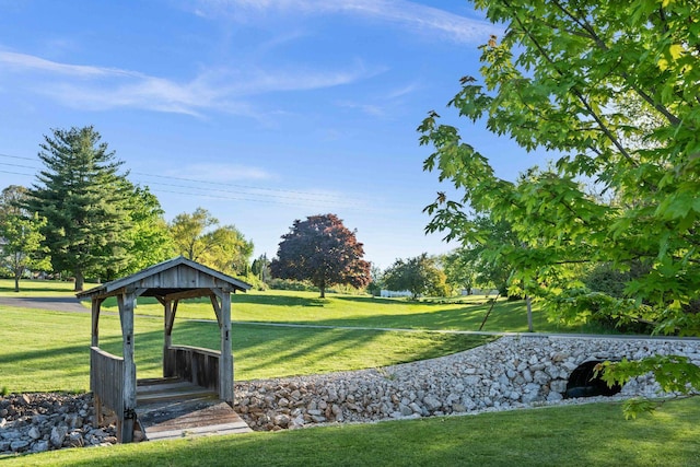 19423 Lakeside Ln, Bloomington, IL 61705 - view of home's community featuring a gazebo and a lawn