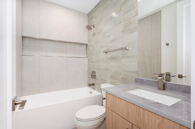 1542 W Highland Ave, Chicago, IL 60660 - full bath featuring toilet, vanity, bathtub / shower combination, and tile walls