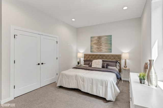 5201 S Wabash Ave, Chicago, IL 60615 - bedroom with light carpet, recessed lighting, and a closet