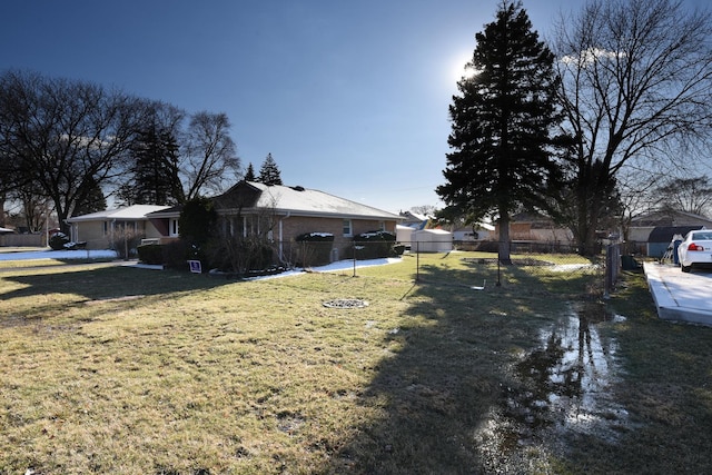 8848 Meade Ave, Oak Lawn, IL 60453 - view of yard