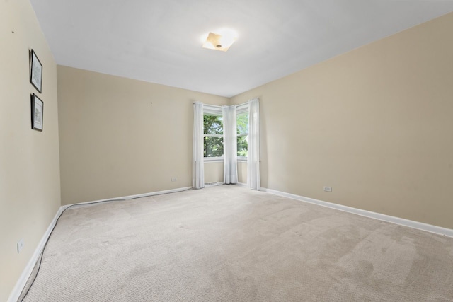202 N Elmhurst Ave, Mount Prospect, IL 60056 - spare room featuring carpet and baseboards