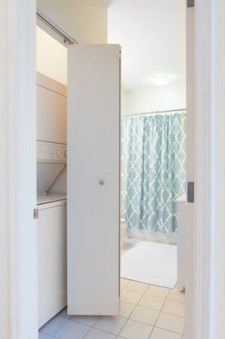 33 W Ontario St Unit 36G, Chicago, IL 60654 - bathroom with tile patterned floors