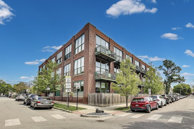 2654 W Medill Ave Unit 202, Chicago, IL 60647 - view of property