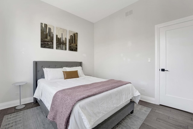 3056 N Monticello Ave, Chicago, IL 60618 - bedroom featuring wood finished floors and baseboards