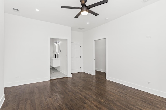 6610 S Saint Lawrence Ave, Chicago, IL 60637 - empty room with wood finished floors, a ceiling fan, baseboards, and recessed lighting