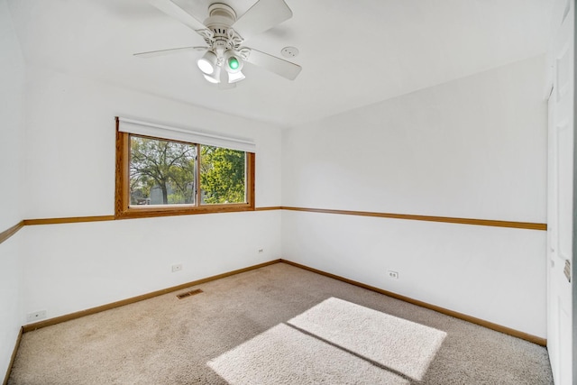 706 Shining Water Dr, Carol Stream, IL 60188 - unfurnished room featuring carpet floors, baseboards, and a ceiling fan