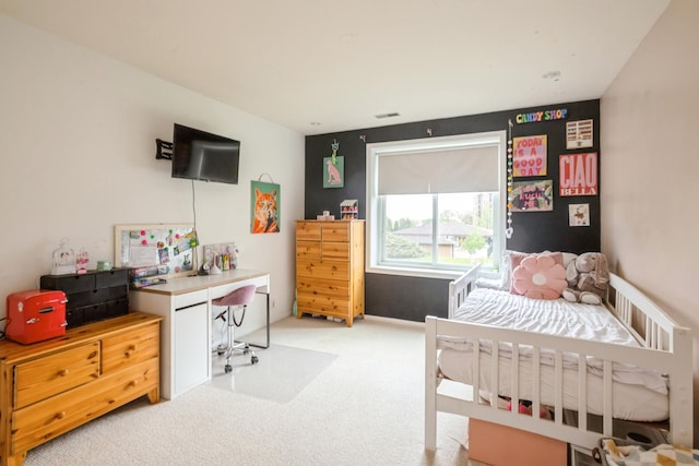 bedroom featuring carpet floors