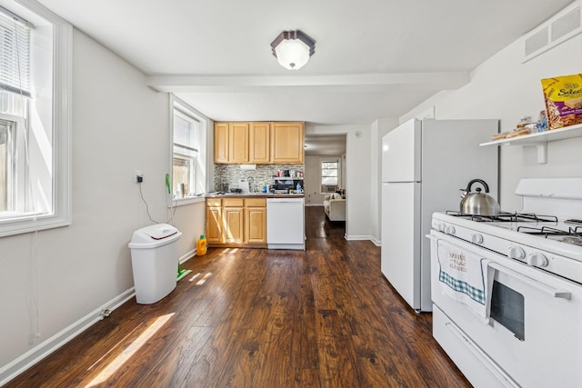 2443 N Marshfield Ave, Chicago, IL 60614 - kitchen featuring white appliances, light brown cabinets, dark wood-type flooring, decorative backsplash, and baseboards