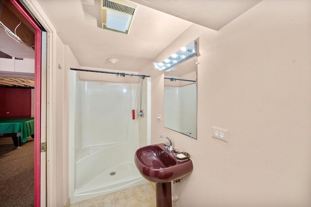 16608 W 135th St, Lemont, IL 60439 - bathroom featuring a stall shower and billiards table