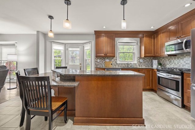 1539 Abbotsford Dr, Naperville, IL 60563 - photo 2