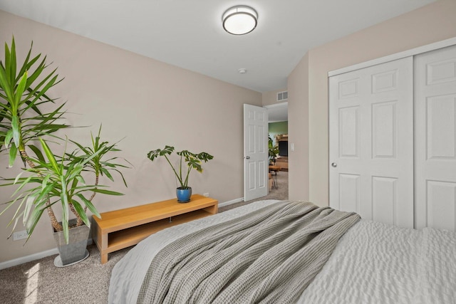 698 S Jade Ln Unit 698, Round Lake, IL 60073 - carpeted bedroom with baseboards