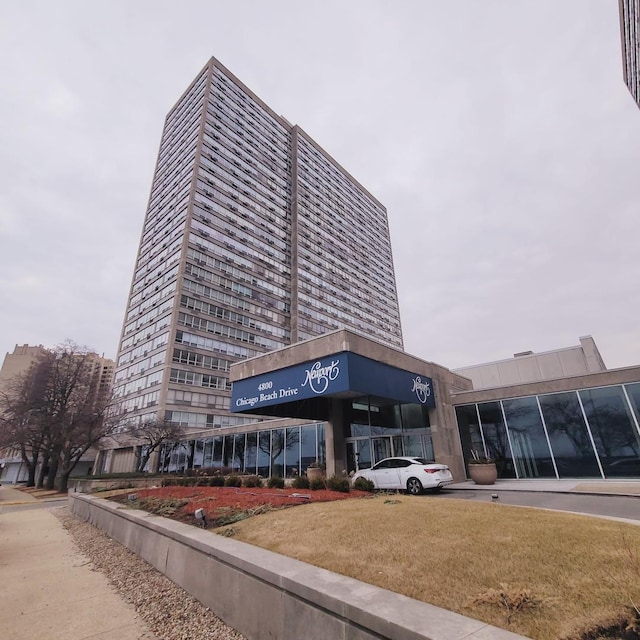 4800 S Chicago Beach Dr Unit 1814N, Chicago, IL 60615 - view of building exterior