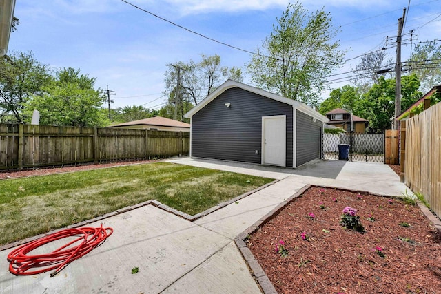 1115 N Taylor Ave, Oak Park, IL 60302 - view of yard with a patio and an outdoor structure