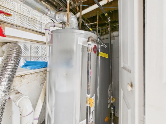 4810 W Strong St, Chicago, IL 60630 - utilities with water heater