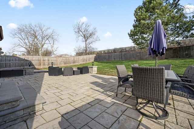 576 Aspen Dr, Lombard, IL 60148 - view of patio / terrace featuring outdoor dining space