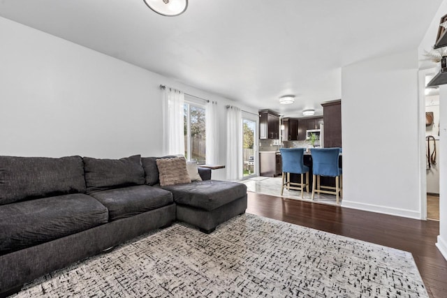 576 Aspen Dr, Lombard, IL 60148 - living room with wood finished floors and baseboards