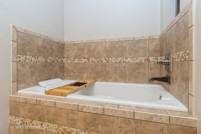 20827 W Torrey Pines Ln, Plainfield, IL 60544 - full bath with tiled tub