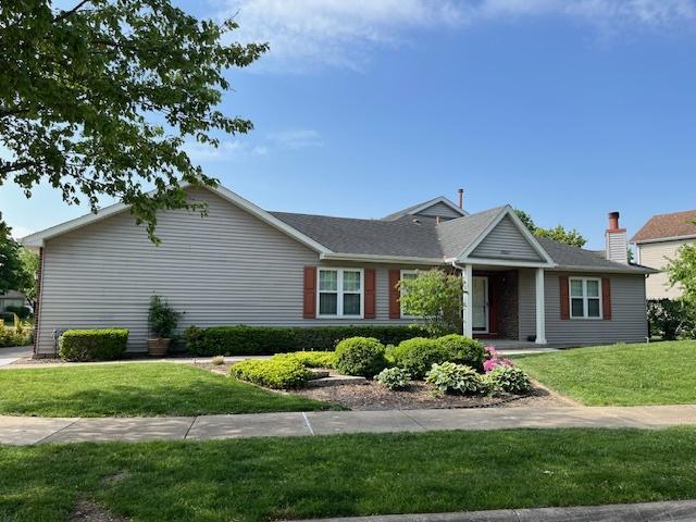 20827 W Torrey Pines Ln, Plainfield, IL 60544 - ranch-style house featuring a front yard