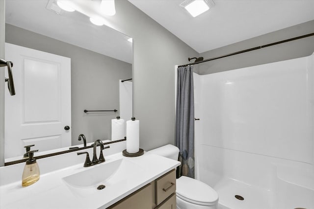 7 Connor Ct, Monticello, IL 61856 - bathroom with a shower with shower curtain, toilet, and vanity