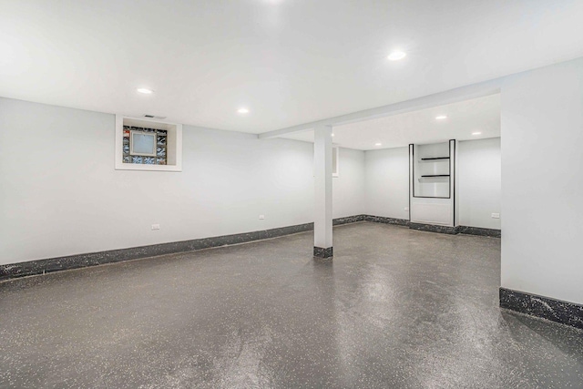 939 N Massasoit Ave, Chicago, IL 60651 - finished below grade area featuring recessed lighting and baseboards