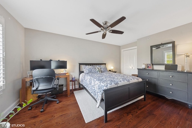 716 Kingsbrook Gln, Glen Ellyn, IL 60137 - bedroom featuring dark wood-style floors, baseboards, a closet, and a ceiling fan