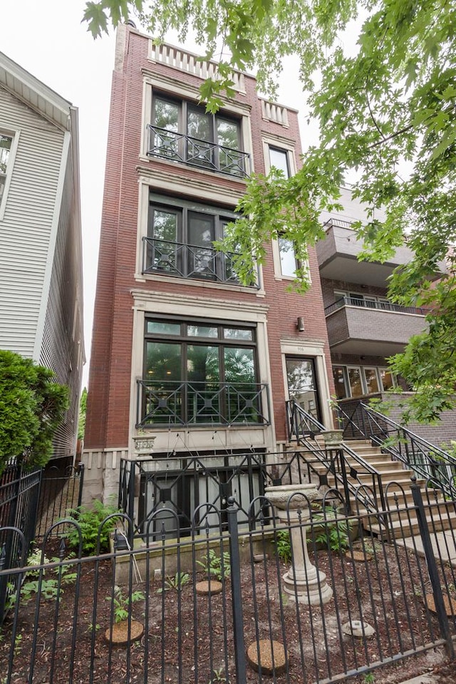 916 N Wood St Unit 3, Chicago, IL 60622 - view of front of property featuring brick siding
