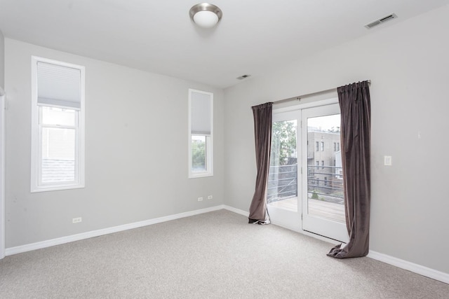 916 N Wood St Unit 3, Chicago, IL 60622 - unfurnished room with light colored carpet and baseboards