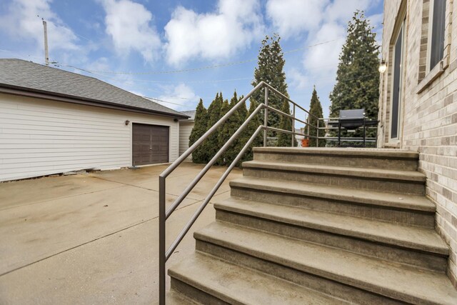 5301 S Mobile Ave, Chicago, IL 60638 - view of stairs