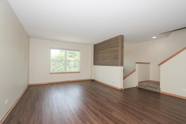 552 Richard Brown Blvd, Volo, IL 60073 - photo 2