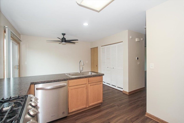 552 Richard Brown Blvd, Volo, IL 60073 - photo 10