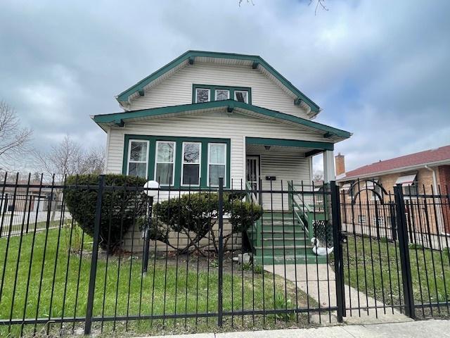 9958 S La Salle St, Chicago, IL 60628 - photo 1