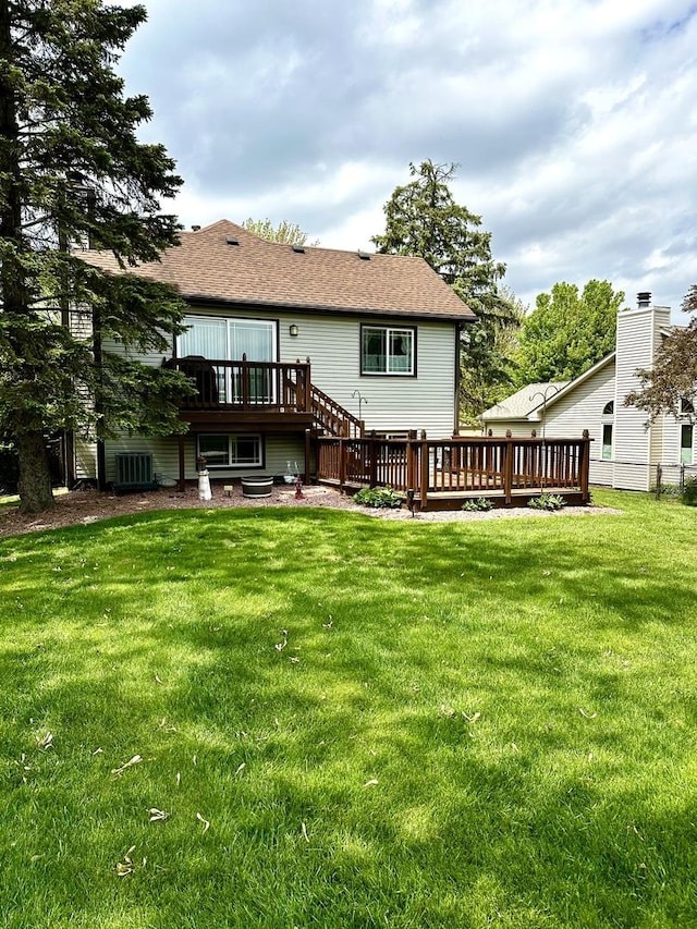 215 N Oltendorf Rd, Streamwood, IL 60107 - photo 2