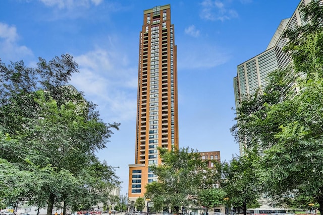 1160 S Michigan Ave Unit 1503, Chicago, IL 60605 - view of property with a view of city