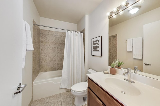 1160 S Michigan Ave Unit 1503, Chicago, IL 60605 - full bath featuring toilet, vanity, shower / tub combo with curtain, and tile patterned floors