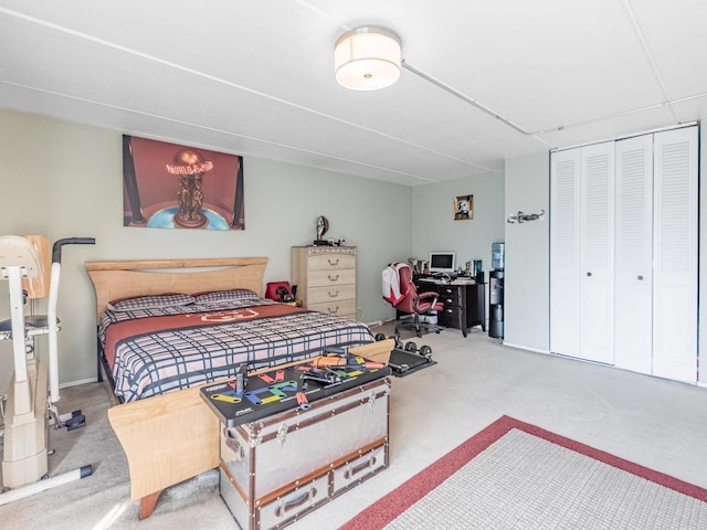 850 Des Plaines Ave Unit 207, Forest Park, IL 60130 - bedroom featuring carpet, an office area, and a closet
